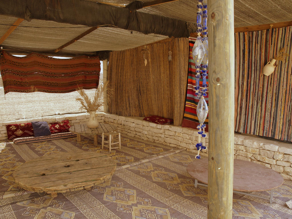 Incense And Spice Route Inn Zofar 外观 照片